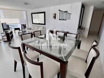 https://web5.gallito.com.uy/apartamento-en-venta-3-dormitorios-dependencia-punta-inmuebles-26316767