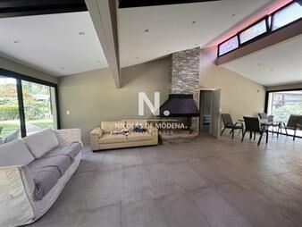 https://www.gallito.com.uy/casa-de-cuatro-dormitorios-san-rafael-inmuebles-25952376