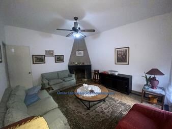 https://www.gallito.com.uy/venta-casa-prox-mercado-modelo-3-dormitorios-con-apto-inmuebles-25088651