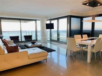 https://www.gallito.com.uy/apartamento-de-4-dormitorios-en-venta-en-torre-imperiale-p-inmuebles-19879198