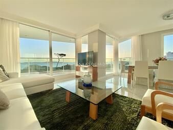 https://web5.gallito.com.uy/apartamento-de-4-dormitorios-en-venta-en-edificio-paramount-inmuebles-22601212