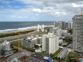 https://web5.gallito.com.uy/departamento-en-venta-torre-nueva-en-playa-brava-wind-tow-inmuebles-24987989