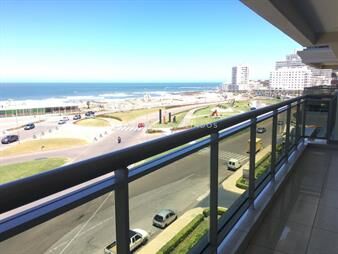 https://web5.gallito.com.uy/apartamento-en-venta-de-3-dormitorios-en-suite-en-torre-imp-inmuebles-20037052