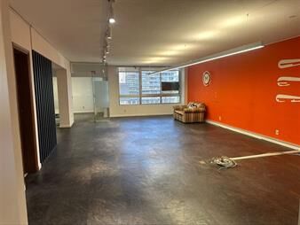 https://web5.gallito.com.uy/oficina-en-plaza-independencia-inmuebles-26340680