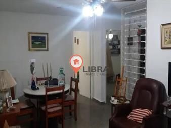 https://web5.gallito.com.uy/apartamento-en-venta-2-dormitorios-en-reducto-inmuebles-26340857