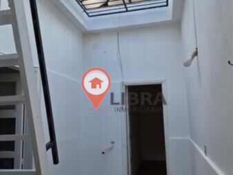 https://web5.gallito.com.uy/venta-con-renta-2-dormitorios-sin-gastos-en-tres-cruces-inmuebles-26340862