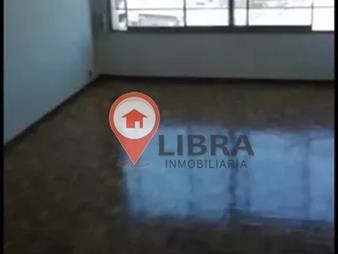 https://web5.gallito.com.uy/apartamento-en-alquiler-1-dormitorio-18-de-julio-centro-inmuebles-23337652