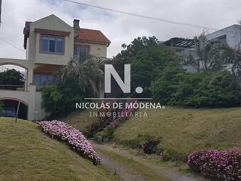 https://www.gallito.com.uy/casa-en-primera-lã­nea-en-manantiales-inmuebles-26341215