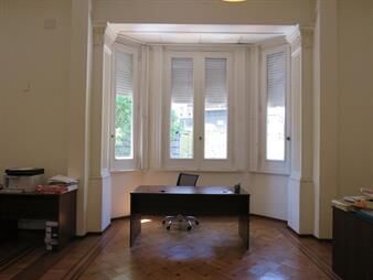 https://web5.gallito.com.uy/alquiler-casa-6-dormitorios-amplios-para-vivienda-o-local-inmuebles-26346365