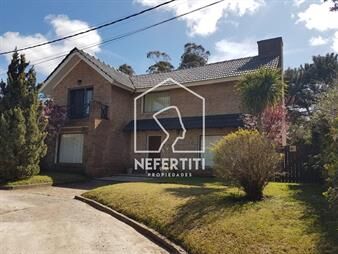 https://web5.gallito.com.uy/alquiler-casa-3-dormitorios-en-barrio-jardines-de-cã³rdoba-inmuebles-26027267
