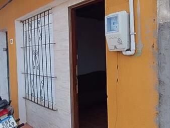 https://web5.gallito.com.uy/propiedad-venta-en-paso-de-los-toros-2-apartamentos-inmuebles-26052359