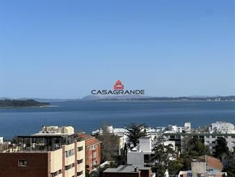 https://www.gallito.com.uy/apartamento-de-2-dormitorios-en-peninsula-inmuebles-26352145