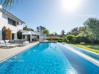 https://web5.gallito.com.uy/barrio-golf-espectacular-inmuebles-25367721