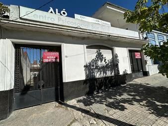 https://web5.gallito.com.uy/venta-casa-para-vivienda-o-terreno-con-proyecto-aprobado-inmuebles-26272674
