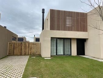 https://web5.gallito.com.uy/casa-en-alquiler-la-tahona-inmuebles-26380146