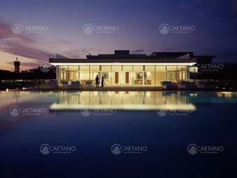 https://www.gallito.com.uy/alquiler-temporal-apartamento-5-dormitorios-playa-brava-pun-inmuebles-26380552