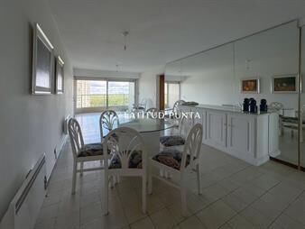 https://web5.gallito.com.uy/apartamento-2-dormitorios-en-roosevelt-punta-del-este-inmuebles-25417288