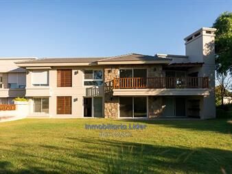 https://web5.gallito.com.uy/apartamento-3-dormitorios-servicio-en-carrasco-inmuebles-26384691