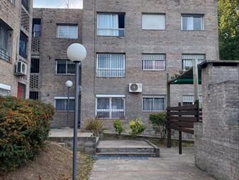 https://www.gallito.com.uy/muy-buen-apartamento-en-lezica-inmuebles-23344178