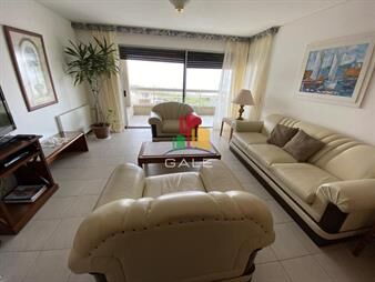https://web5.gallito.com.uy/torre-icono-de-punta-del-este-inmuebles-25954838