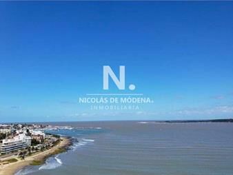 https://web5.gallito.com.uy/venta-apartamento-4-dormitorios-en-zona-mansa-frente-al-mar-inmuebles-24988080