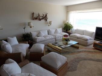 https://web5.gallito.com.uy/apartamento-en-venta-de-3-dormitorios-en-primera-linea-en-inmuebles-25169925