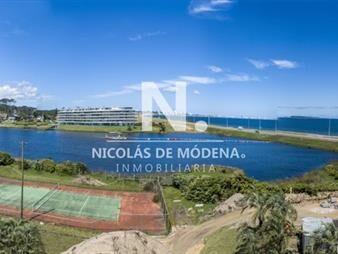 https://web5.gallito.com.uy/espectacular-torre-con-vista-a-la-laguna-y-el-mar-departam-inmuebles-24062239