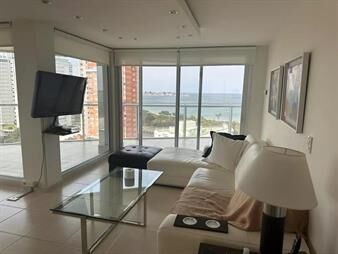 https://www.gallito.com.uy/apartamento-playa-mansa-4-dormitorios-inmuebles-26093209
