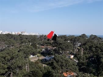 https://web5.gallito.com.uy/apartamento-en-zona-de-roosevelt-inmuebles-26427235