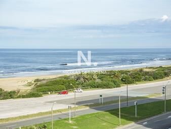 https://web5.gallito.com.uy/departamento-de-3-dormitorios-en-venta-en-playa-brava-inmuebles-24987904