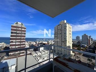 https://web5.gallito.com.uy/en-venta-apartamento-de-2-dormitorios-en-peninsula-punta-d-inmuebles-26046658