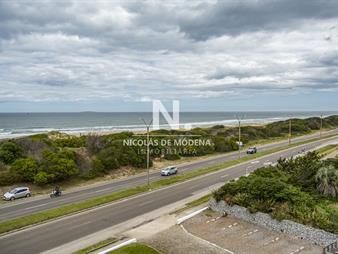 https://web5.gallito.com.uy/penthouse-en-venta-muy-comodo-e-iluminado-4-dormitorios-inmuebles-24990275