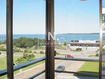 https://web5.gallito.com.uy/vista-a-playa-mansa-frente-al-mar-departamento-de-inmuebles-25069718