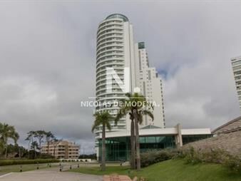 https://web5.gallito.com.uy/en-venta-apartamento-en-mansa-punta-del-este-2-dormitori-inmuebles-25925043