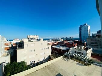 https://web5.gallito.com.uy/apartamento-de-2-dormitorios-en-venta-en-fontemar-punta-de-inmuebles-26442014