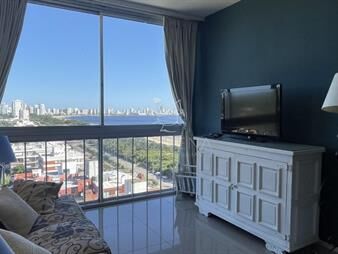 https://web5.gallito.com.uy/alquiler-de-temporada-en-playa-mansa-inmuebles-26452636