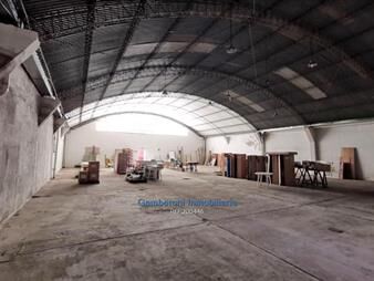https://www.gallito.com.uy/alquiler-de-gran-galpon-oficina-y-espacio-abierto-inmuebles-24996515