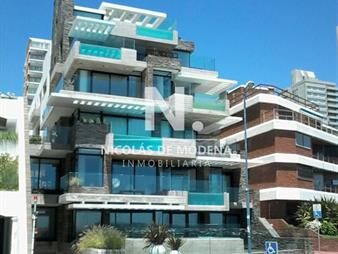 https://web5.gallito.com.uy/penthouse-en-primera-fila-puerto-punta-del-este-inmuebles-25033845