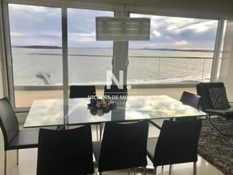 https://web5.gallito.com.uy/apartamento-2-dormitorios-en-torre-de-categoria-a-pasos-d-inmuebles-25036450