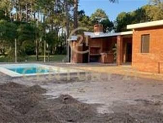 https://www.gallito.com.uy/casa-con-piscina-en-punta-colorada-amueblada-3-dor-3-baños-inmuebles-26386087