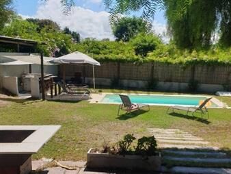 https://www.gallito.com.uy/hermosa-casa-ubicacion-ideal-50mts-de-la-playa-3-dorm-y-inmuebles-26386548
