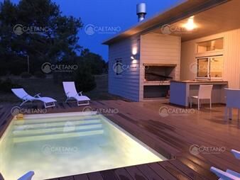 https://www.gallito.com.uy/alquiler-de-hermosa-casa-con-piscina-en-jose-ignacio-inmuebles-21119215