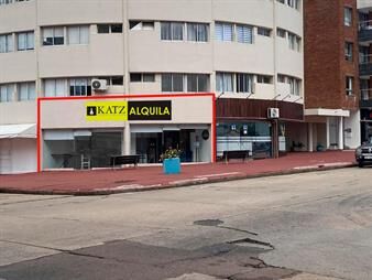 https://www.gallito.com.uy/gorlero-casi-salina-9-mts-de-frente-165-m2-inmuebles-26517042