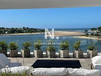 https://web5.gallito.com.uy/en-venta-pent-house-en-punta-del-este-de-4-dormitorios-inmuebles-26059344