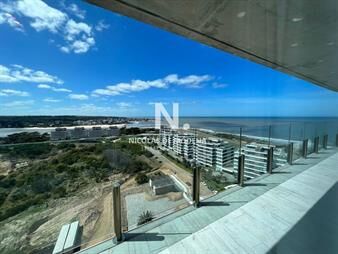 https://web5.gallito.com.uy/vende-apartamento-frente-al-mar-en-playa-brava-de-3-dormit-inmuebles-25959079