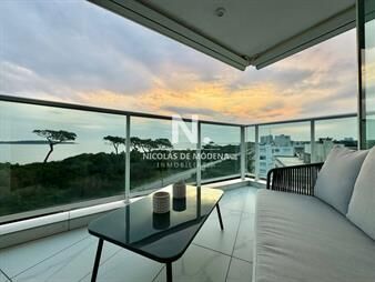 https://web5.gallito.com.uy/en-venta-apartamento-de-3-dormitorios-en-mansa-inmuebles-26158604