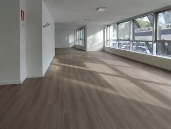 https://web5.gallito.com.uy/oficina-en-venta-con-renta-al-frente-excelente-ubicacion-inmuebles-26543913