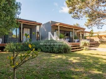 https://web5.gallito.com.uy/se-vende-en-arenas-de-josã©-ignacio-casa-de-5-dormitorios-inmuebles-26245908