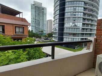 https://www.gallito.com.uy/apartamento-en-ville-le-park-zona-shopping-con-parrillero-inmuebles-26563136