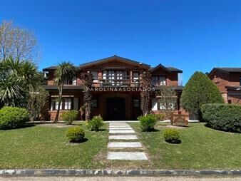 https://www.gallito.com.uy/casa-a-la-venta-de-3-dormitorio-en-beverly-hills-punta-del-inmuebles-20611753